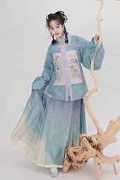 明镜华服 清袅.jpg