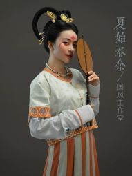 夏始春余 乐风.jpg